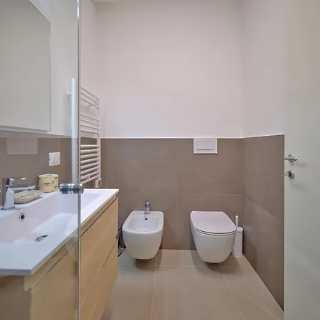 Apartmentsarena - Residenza Dei Doganieri - * Werona